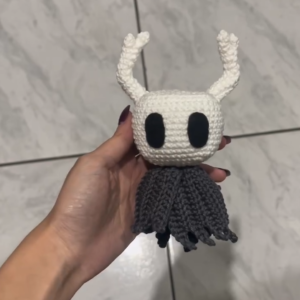 amigurumi-o-cavaleiro-hollow-knight